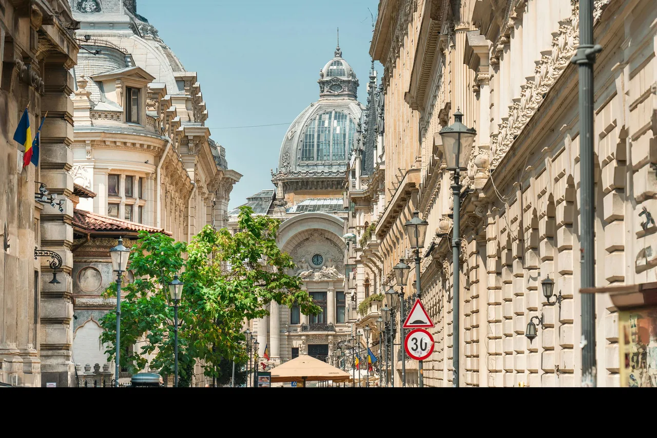Romanian architecture